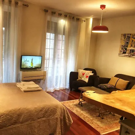 Apartamento Reino De Asturias, Wifi, Vut155 Oviedo